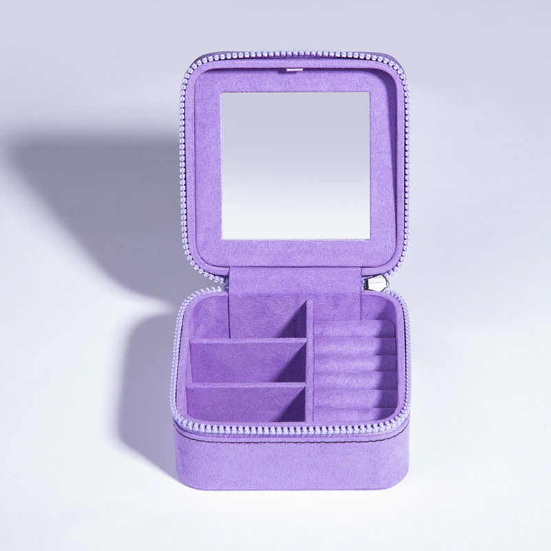 Jewelry Case with Mirror