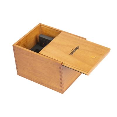 Wear-resistant rubber wood watch box